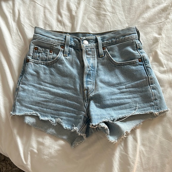 Levi’s 501 - Size 23 - Picture 1 of 4